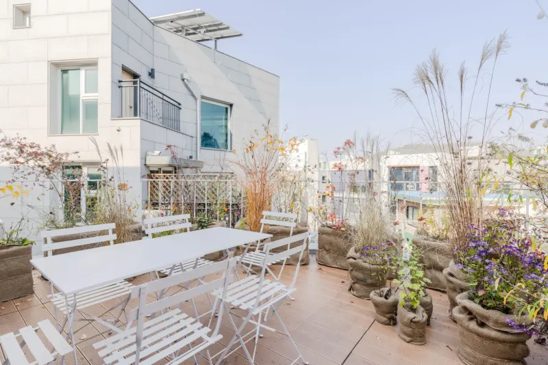 도심 속 힐링 공간, 내추럴 오피스 루프탑 테라스